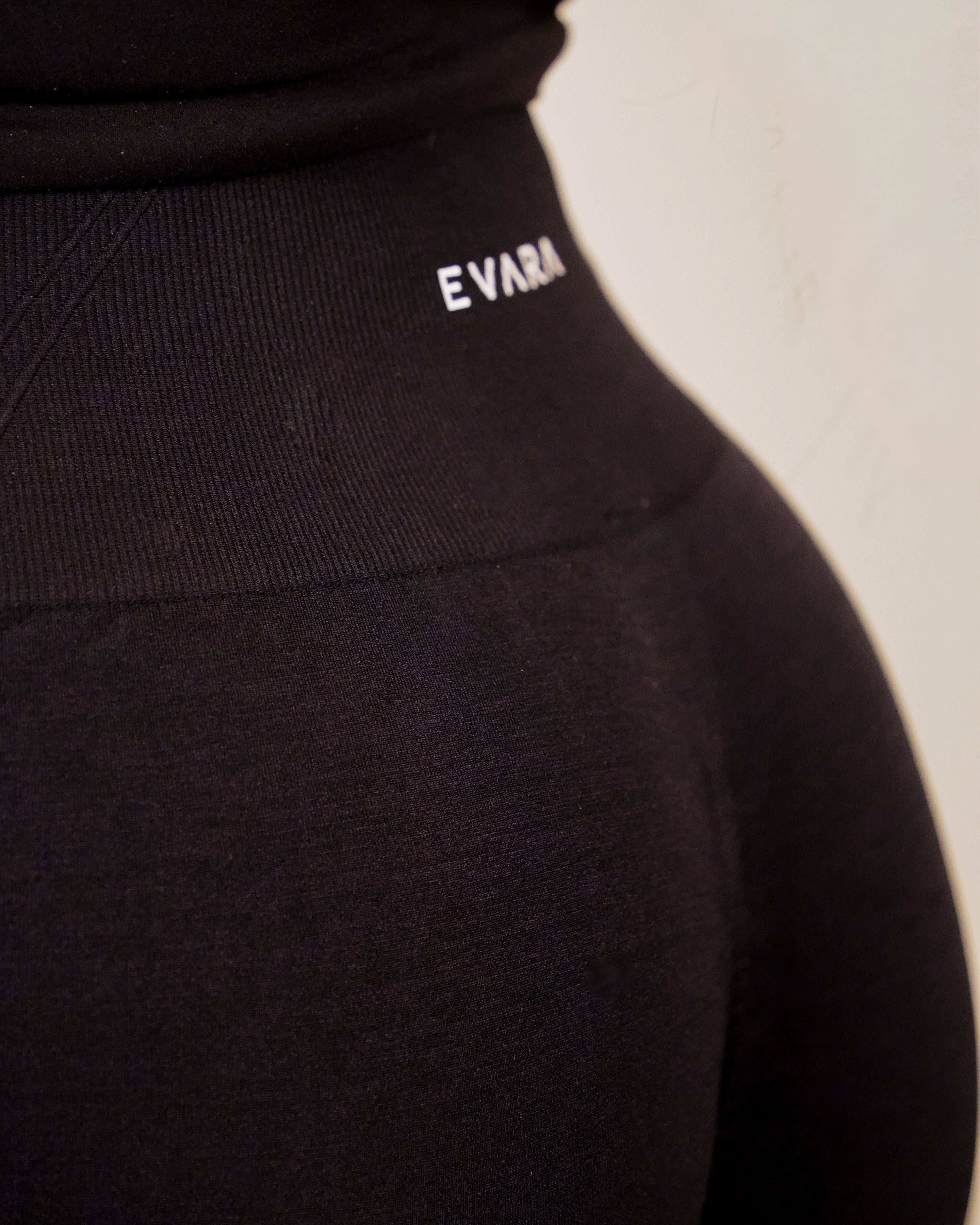 Vira Motion Seamless Short